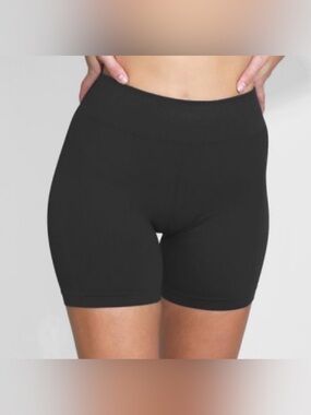 Nikibiki NB7543 Biker Shorts